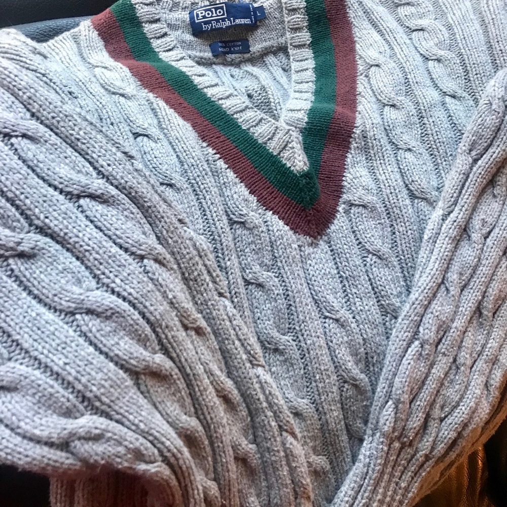 Polo 100% hand knit cotton V neck preppy size L